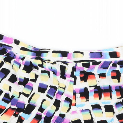 Matalan Womens White Geometric  Mom Shorts Size 12