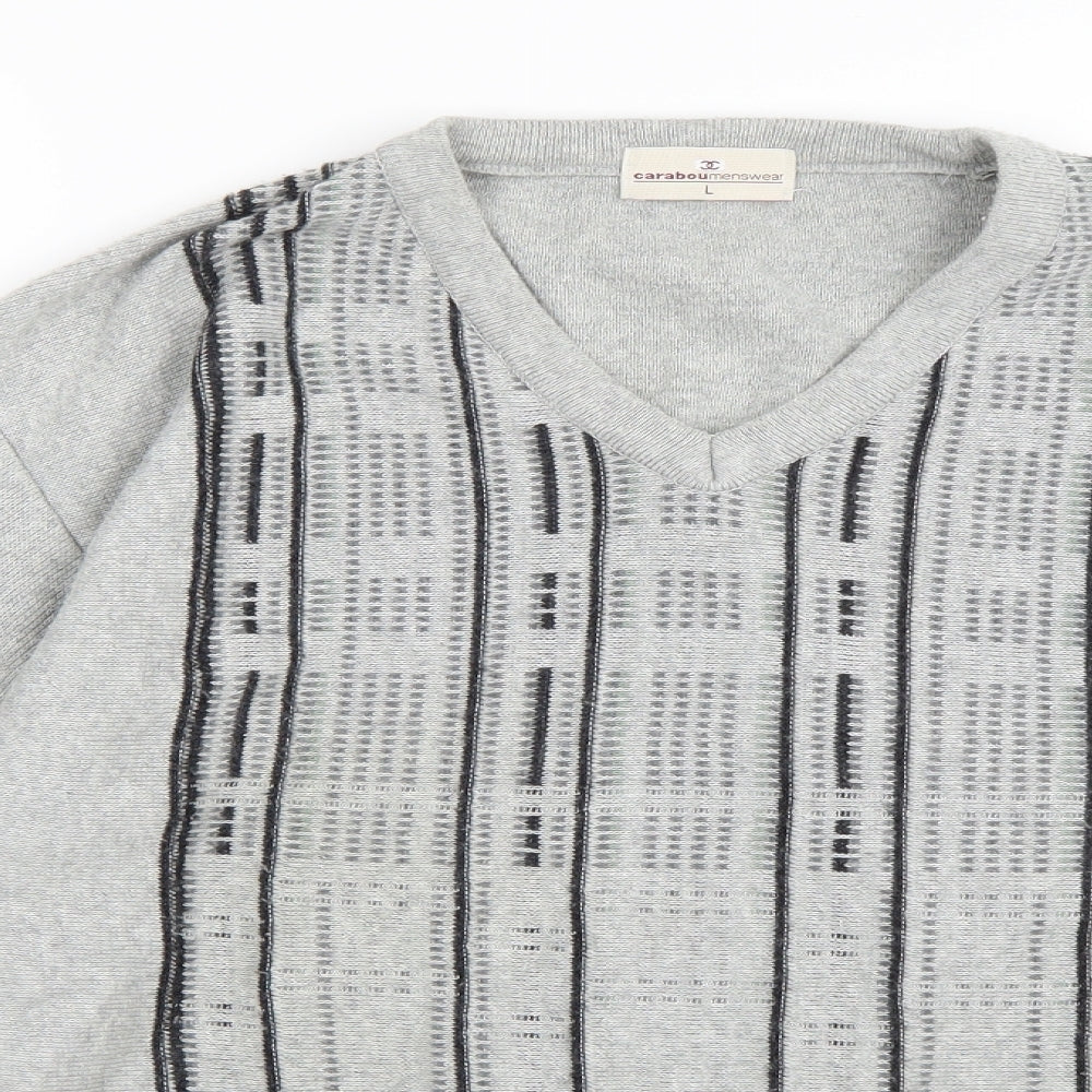 Close-up detail of Carabou women’s grey jumper, size L