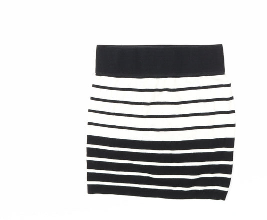 Womens UK Size 26 in Preworn Mini Knit Skirt