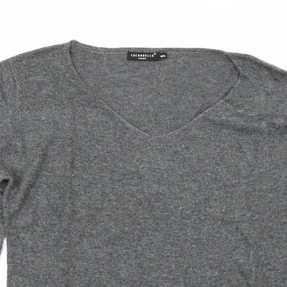 Close-up detail of Escandelle women’s grey jumper, size M