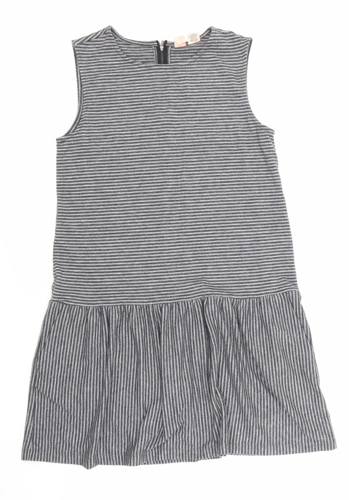 Front view of Artisan women’s grey striped a-line, size M