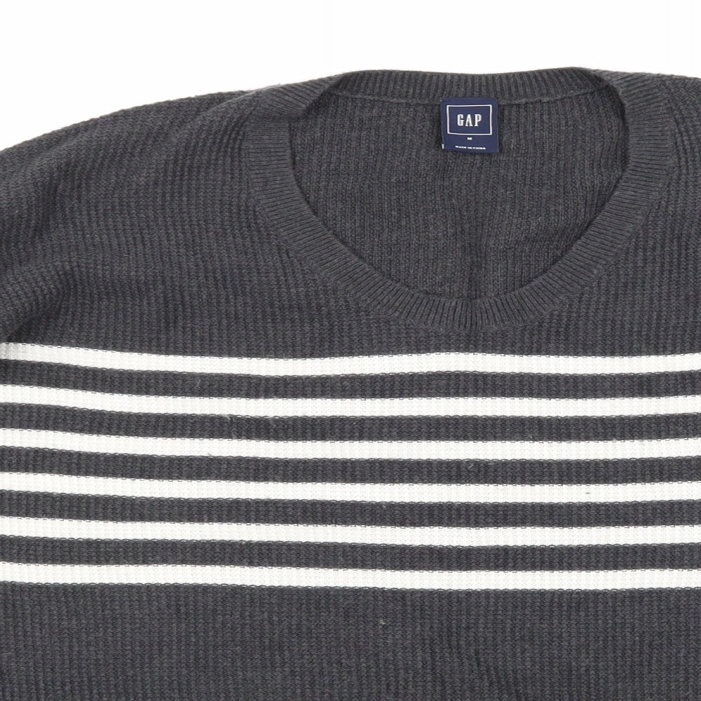 Close-up detail of Gap women’s grey striped knit jumper, size M
