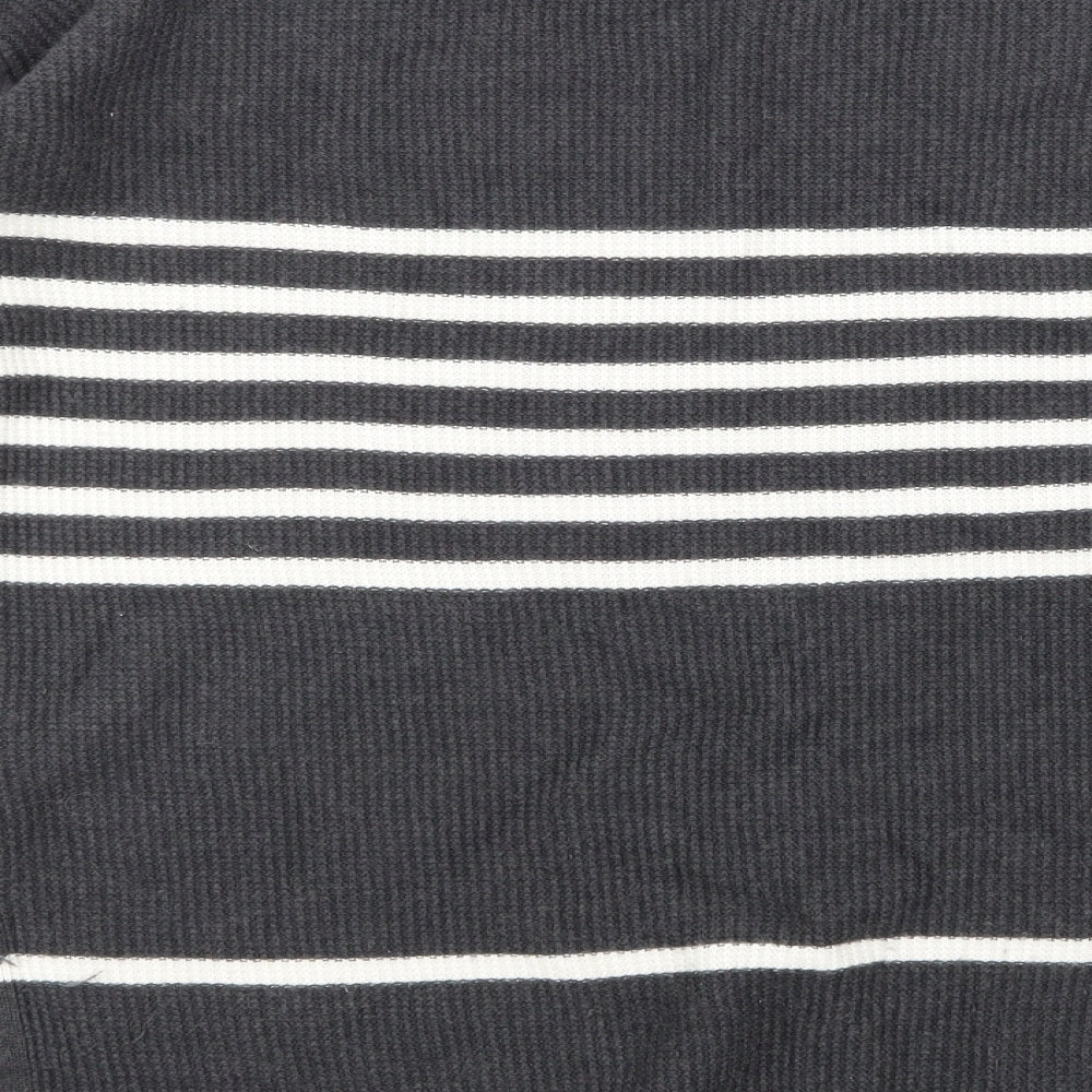 Brand and care label for Gap women’s grey striped knit jumper, size M