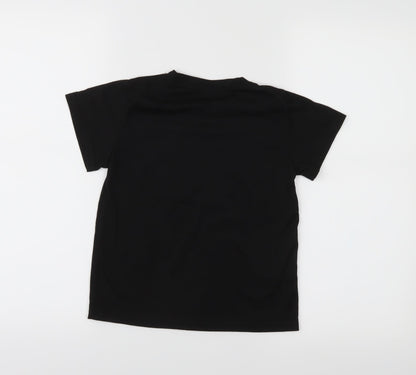 Back view of Preworn boys’ black basic t-shirt, size S