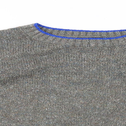 Close-up detail of Topshop women’s grey jumper, size UK 8