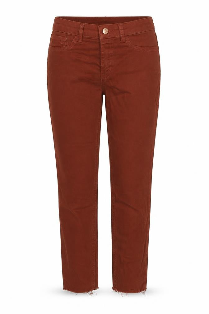 Front view of New Look women’s brown denim skinny jeans, size UK 6, 22-inch leg
