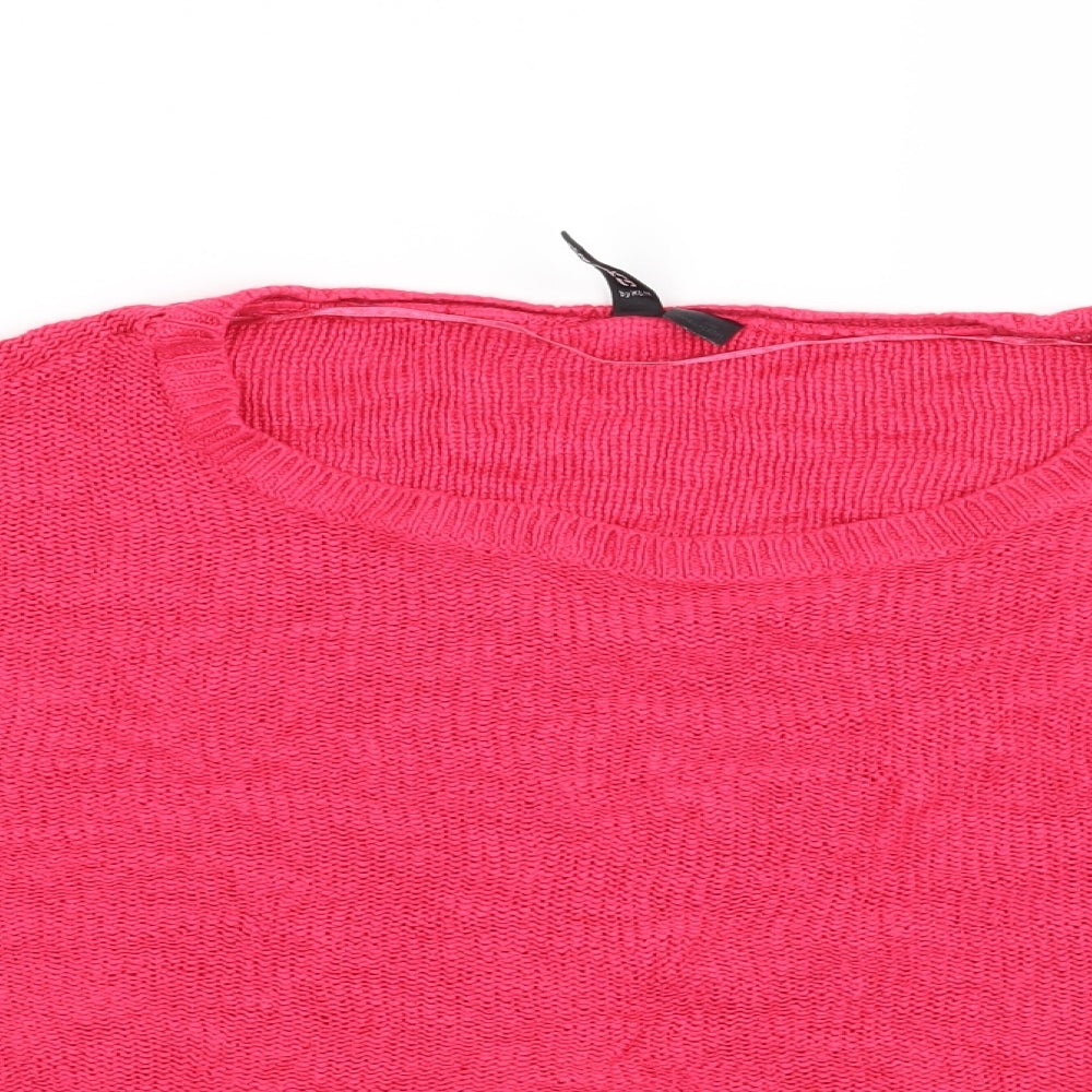 Close-up detail of H&M women’s pink jumper, size UK 6
