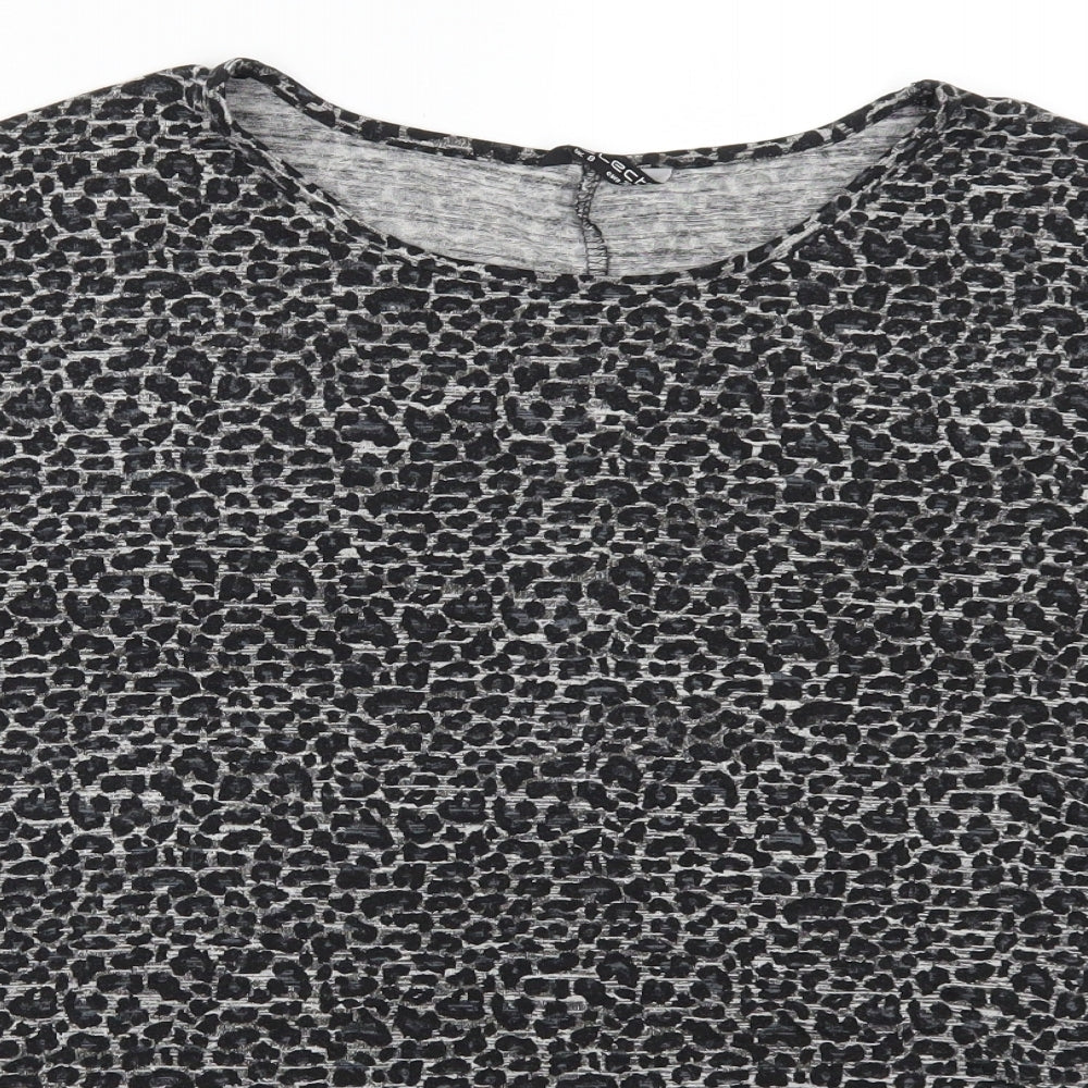 Select Womens Grey Animal Print  Basic T-Shirt Size 8