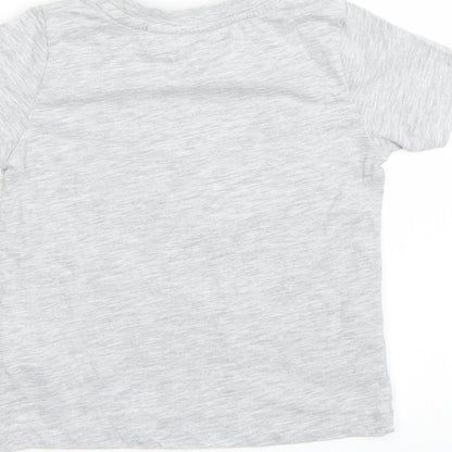 Brand and care label for H&M boys’ grey batik rayon basic t-shirt, size 5, years