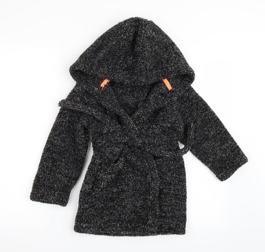 Matalan Boys Black    Gown Size 5 Years