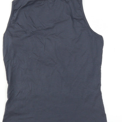 Brand and care label for Myrine & Me women’s grey basic tank, size M