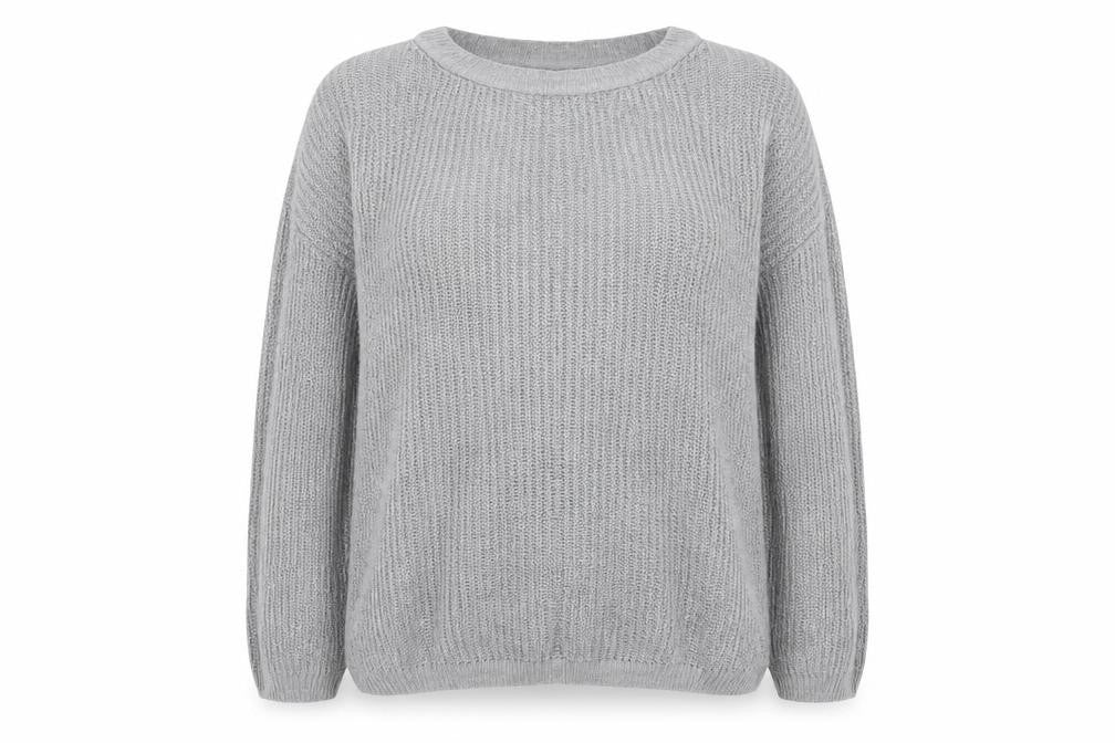 Front view of Boohoo women’s grey knit jumper, size UK 18