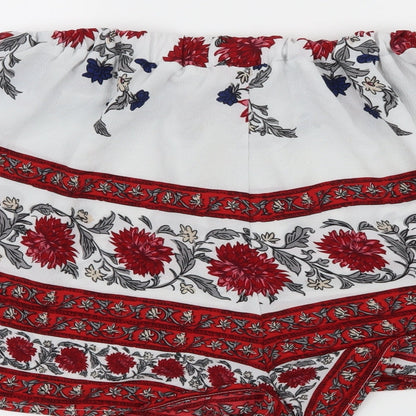 Love & Other things Womens White Floral  Hot Pants Shorts Size L