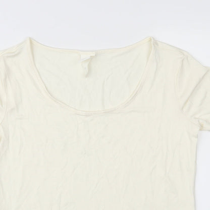H&M Womens Ivory   Basic T-Shirt Size M  - Slinky feel