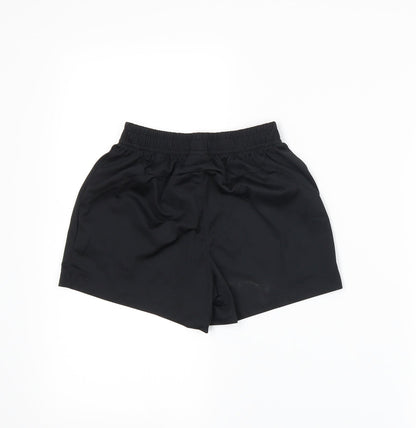 Umbro Boys Black   Sweat Shorts Size 6-7 Years - Manchester City Football Club