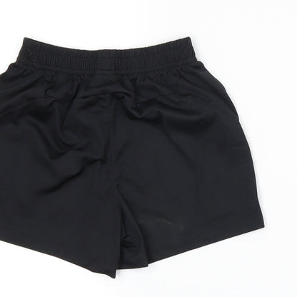 Umbro Boys Black   Sweat Shorts Size 6-7 Years - Manchester City Football Club