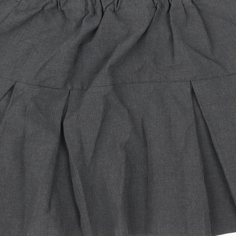 Debenhams Girls Grey   Pleated Skirt Size 10 Years