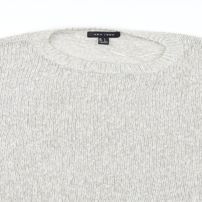 Close-up detail of New Look women’s ivory knit jumper, size L