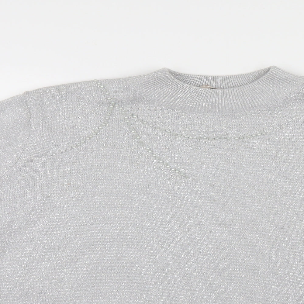 Close-up detail of Bonmarché women’s grey geometric knit jumper, size L