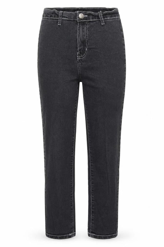 Front view of PRETTYLITTLETHING women’s grey denim straight jeans, size UK 6, 26.5-inch leg