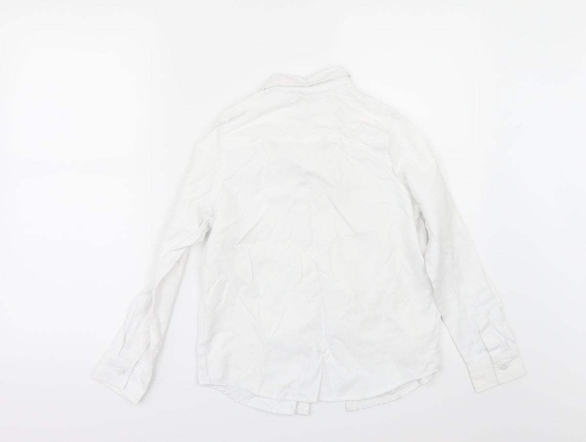 Back view of Primark boys’ white basic button-up, size 9-10, years