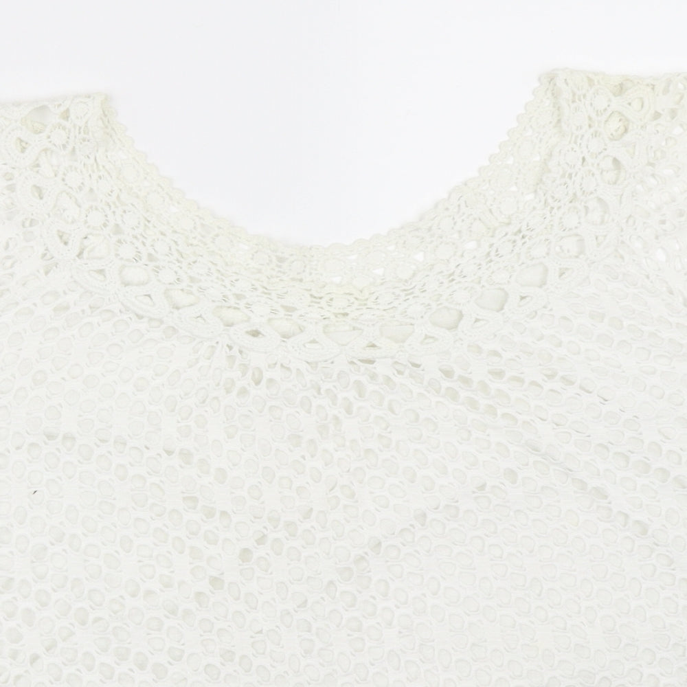 Preworn Womens White   Basic T-Shirt Size L