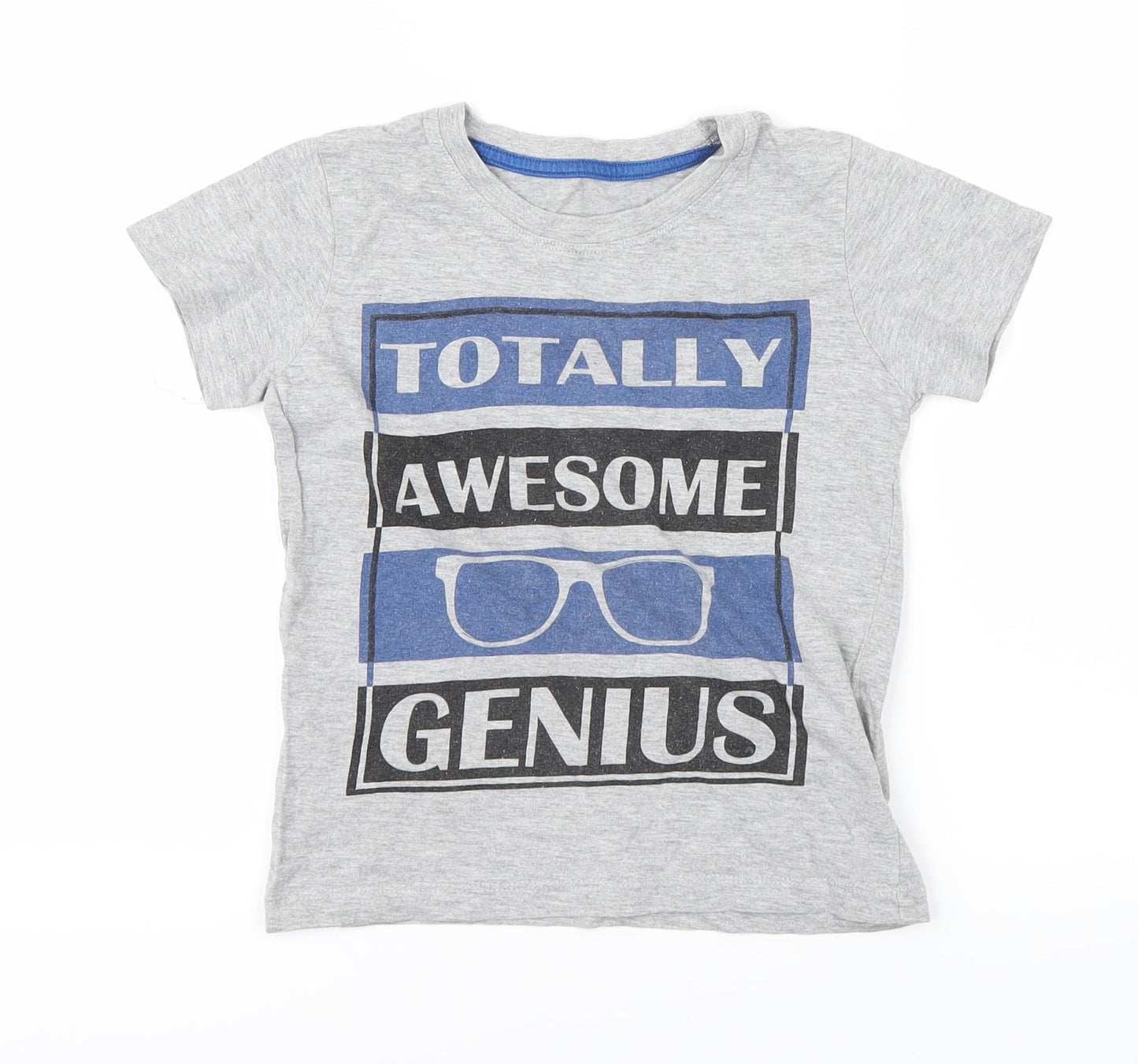 Preworn Boys Grey   Basic T-Shirt Size 4-5 Years