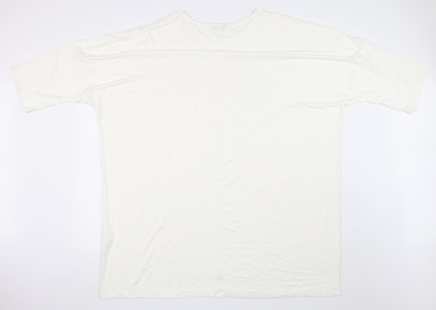 SheIn Womens White   Basic T-Shirt Size 2XL