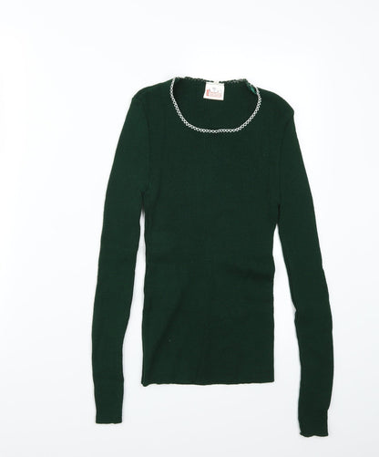 Front view of 100acrylic women’s green basic t-shirt, size M