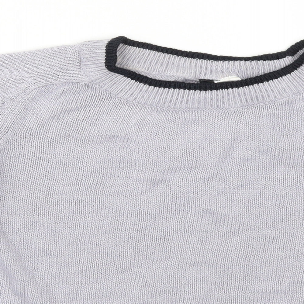 Close-up detail of H&M women’s purple jumper, size S