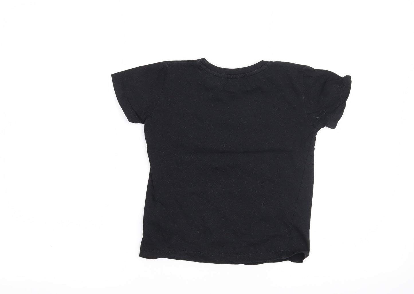 Preworn Boys Black   Basic T-Shirt Size 4-5 Years  - Flossin