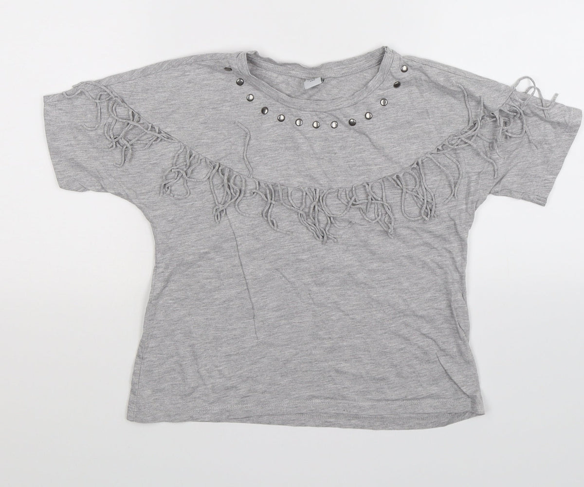 Additional front view of Tu girls’ grey basic t-shirt, size 7, years