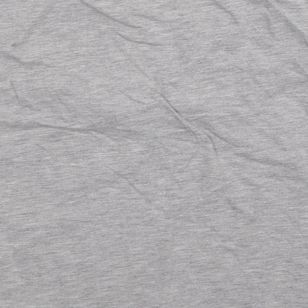 Brand and care label for Tu girls’ grey basic t-shirt, size 7, years