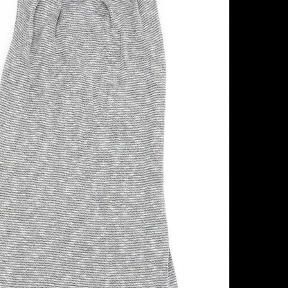 Close-up detail of Risskio women’s black a-line, size S