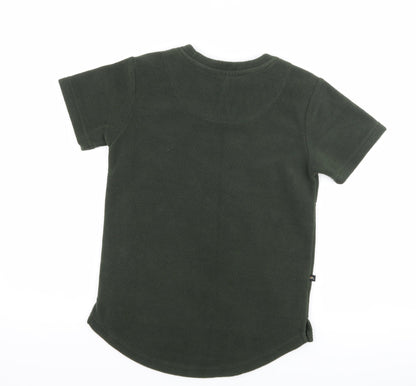 back country Boys Green  Fleece Basic T-Shirt Size 8 Years