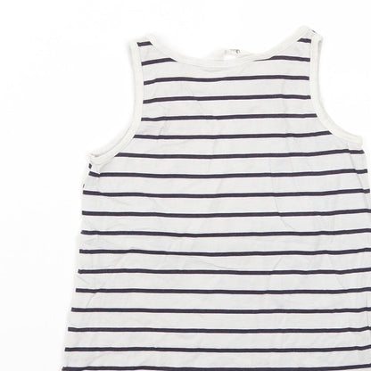 Brand and care label for H&M girls’ white striped basic tank, size 5, years