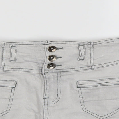 Bullhead Denim Co. Girls Grey  Denim Cut-Off Shorts Size 10-11 Years
