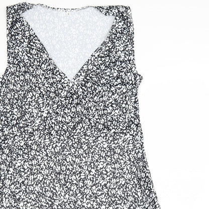 Preworn Womens White   A-Line  Size S