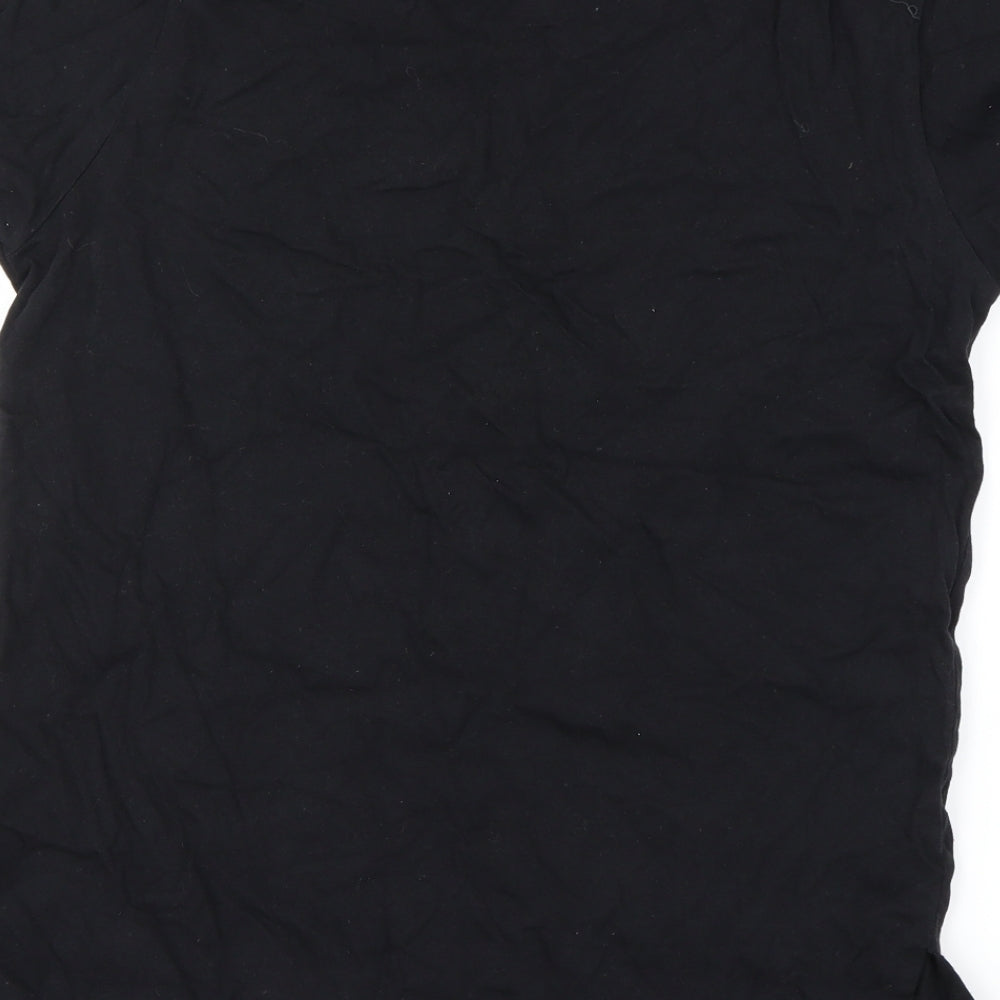 Womens UK Size S Cedar Wood State Black Basic T-Shirt