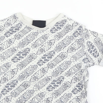 Tu  Boys Silver   Basic T-Shirt Size 4 Years