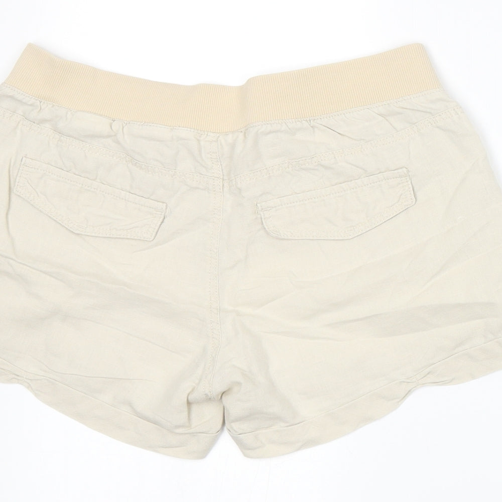H&M Girls Beige   Hot Pants Shorts Size 12-13 Years