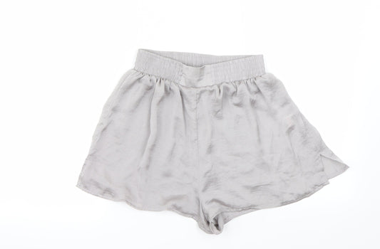 Womens UK Size 8 Preworn Regular Fit Hot Pants Shorts