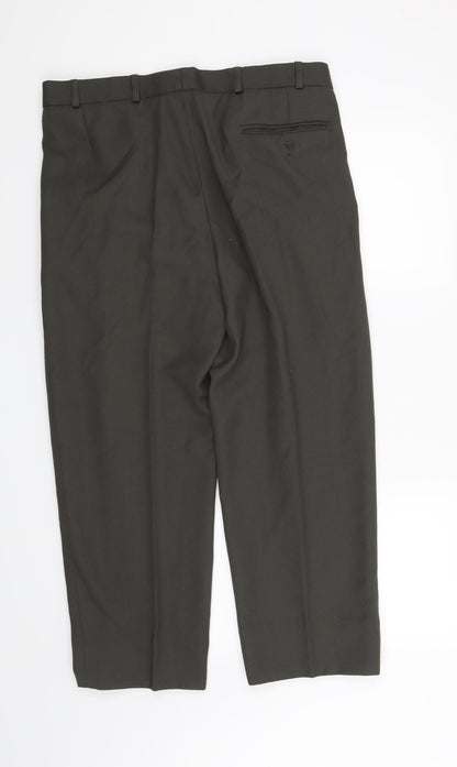 Preworn Mens Green   Trousers  Size 36 in L27 in