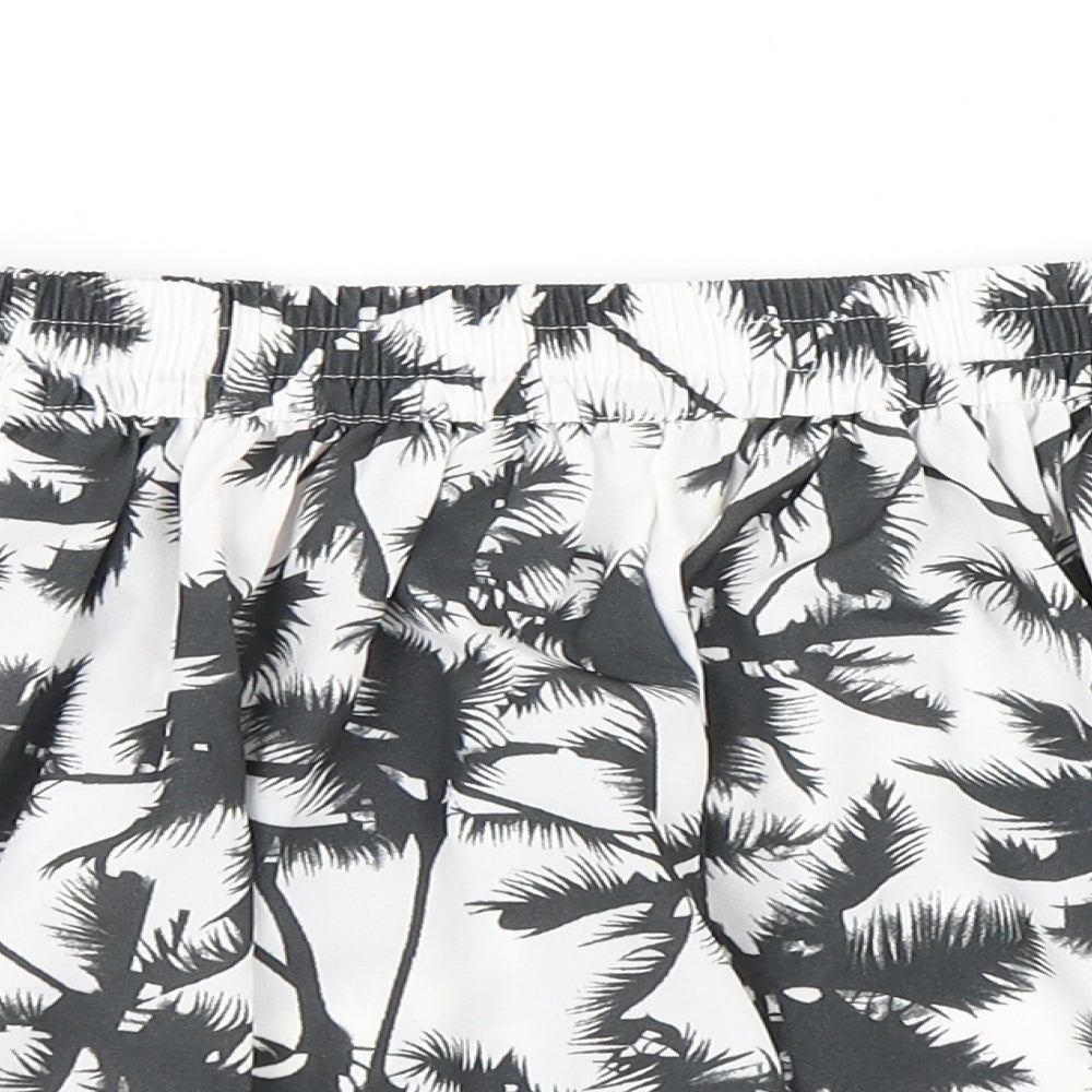 Only Womens White Floral  Hot Pants Shorts Size 6