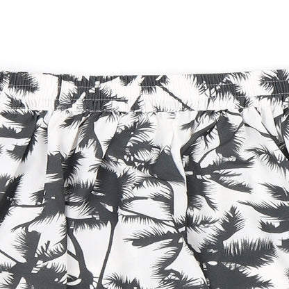 Only Womens White Floral  Hot Pants Shorts Size 6