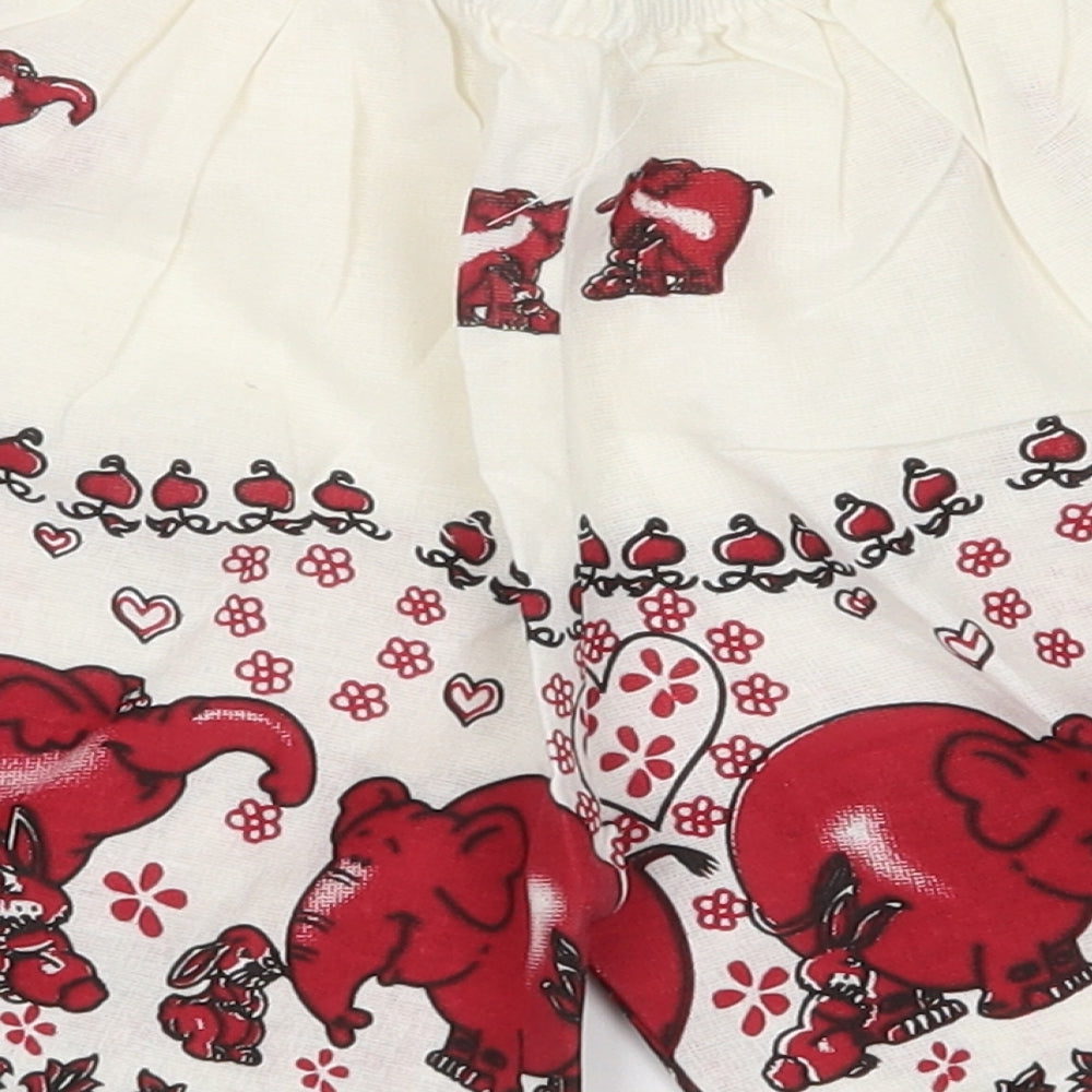 Preworn Boys White Animal Print  Cargo Shorts Size 3-4 Years