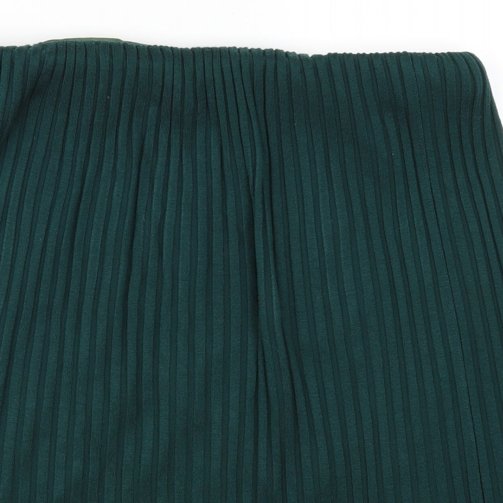 Womens UK Size 36 in Preworn Pleated  Skirt