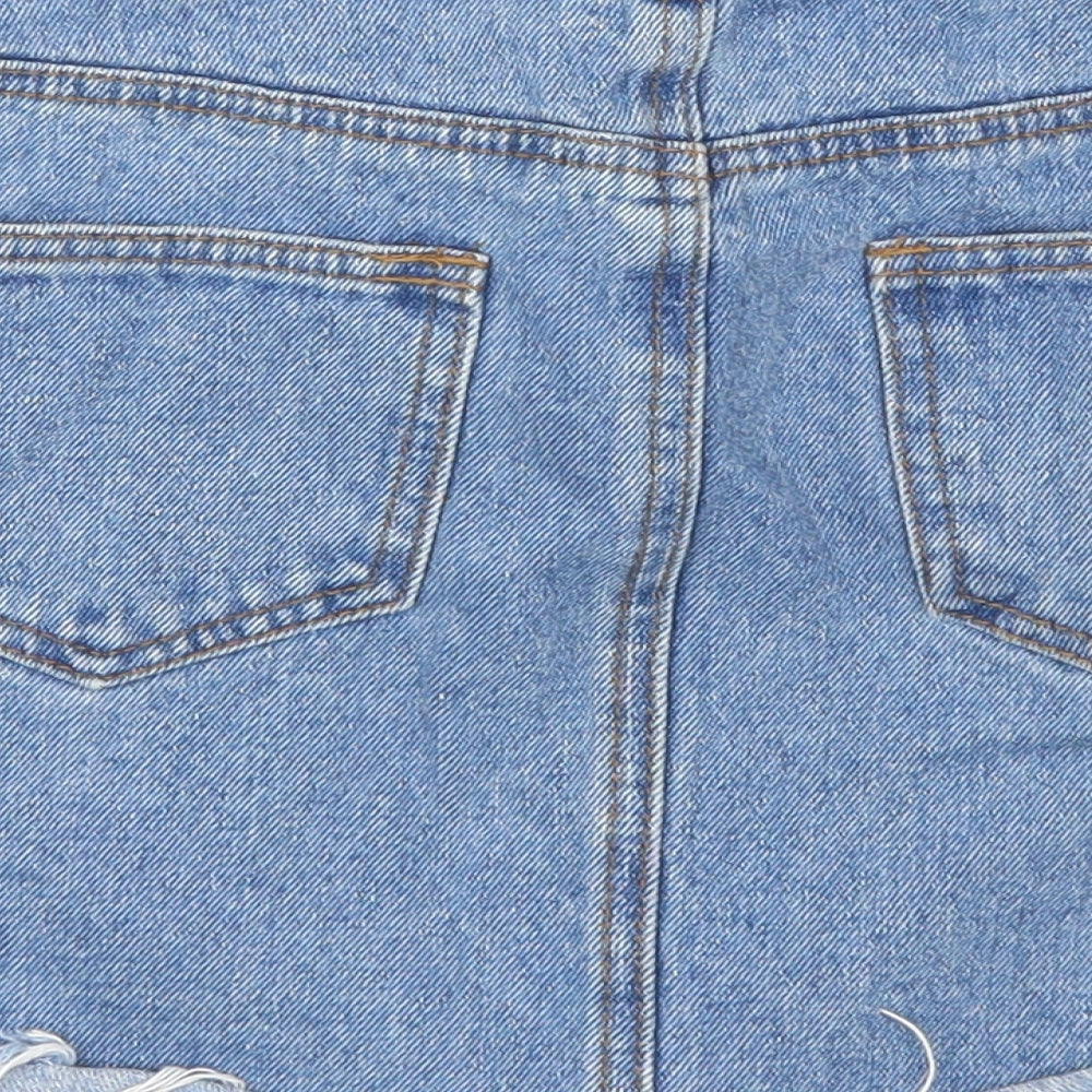 Womens UK Size 26 in Preworn Mini Denim Skirt