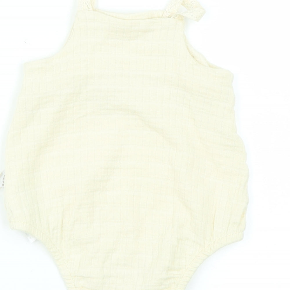 Preworn Girls Beige   Babygrow One-Piece Size 6-9 Months