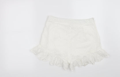SheIn Womens White Floral  Hot Pants Shorts Size L
